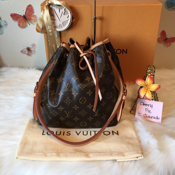 Louis Vuitton Handbags - ❣️❣️SOLD❣️❣️